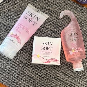 Avon Skin So Soft Soft & Sensual Trio - Pink and White